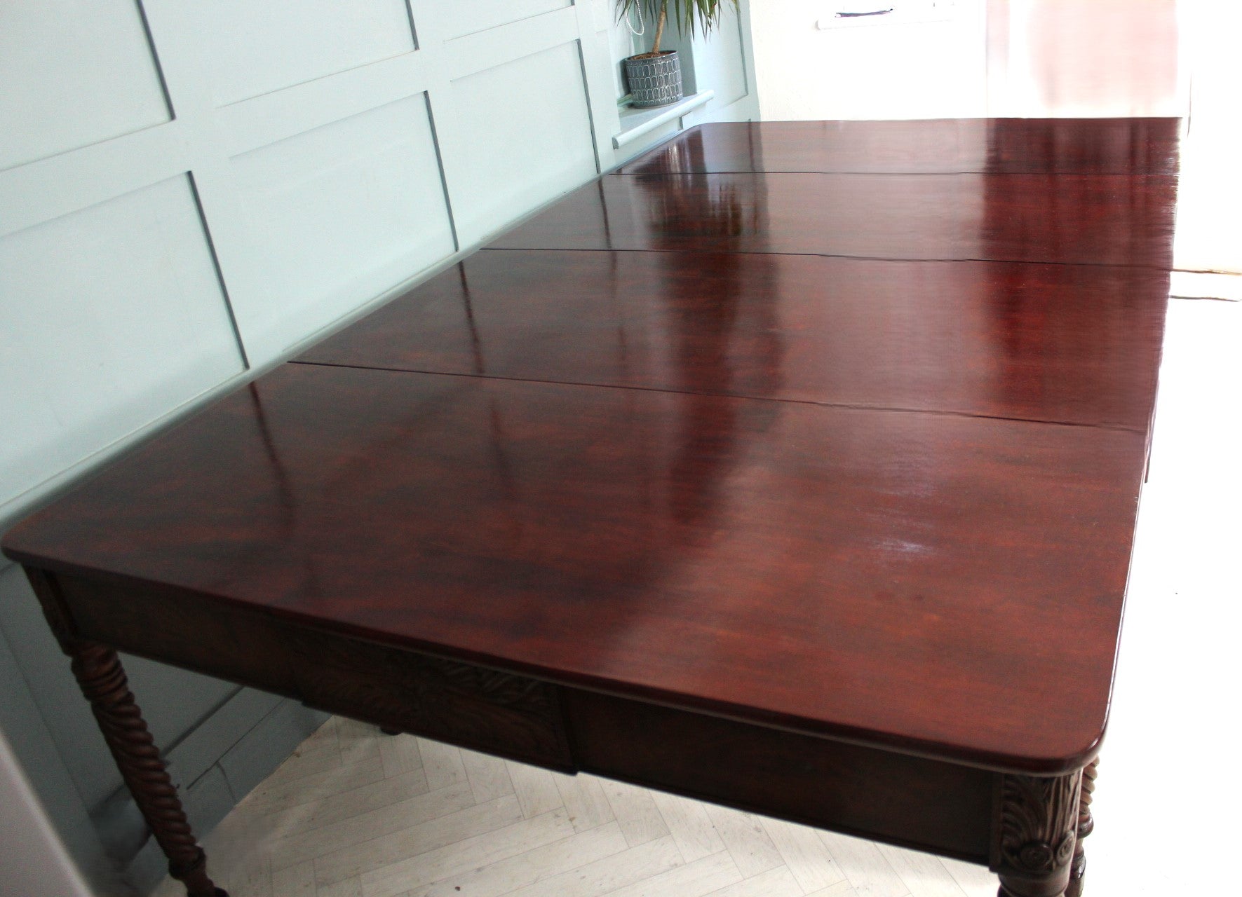 salem massachusetts mahogany table
