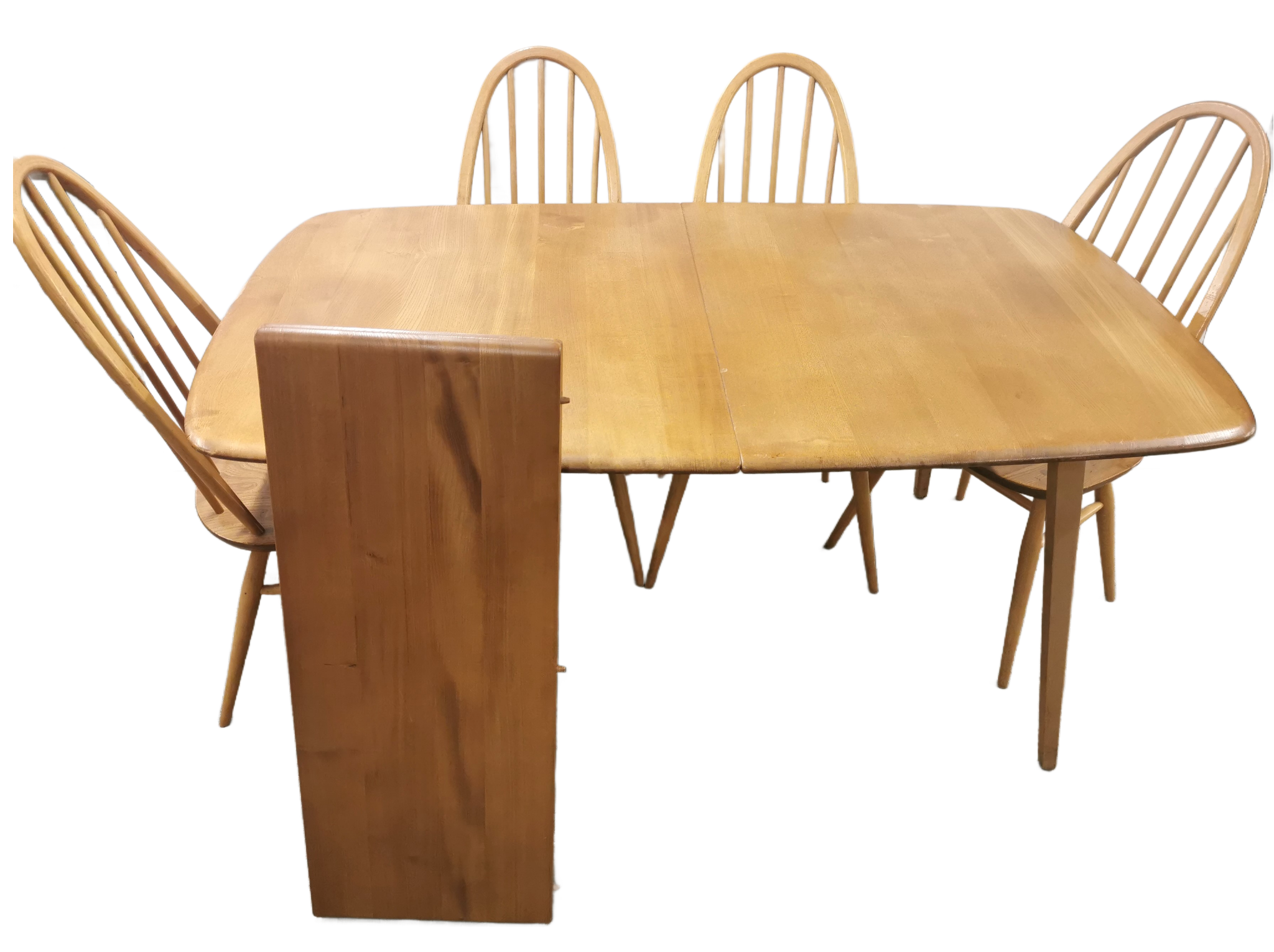 Modern wooden dining tables