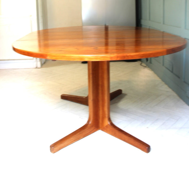 Scandi_teak_table