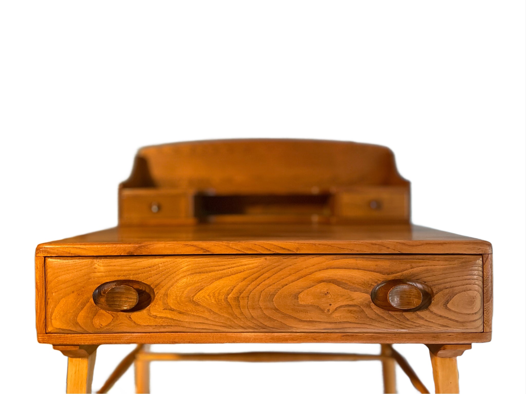 Drawer handle Close-up of dovetail joint on Ercol Model 439 writing desk