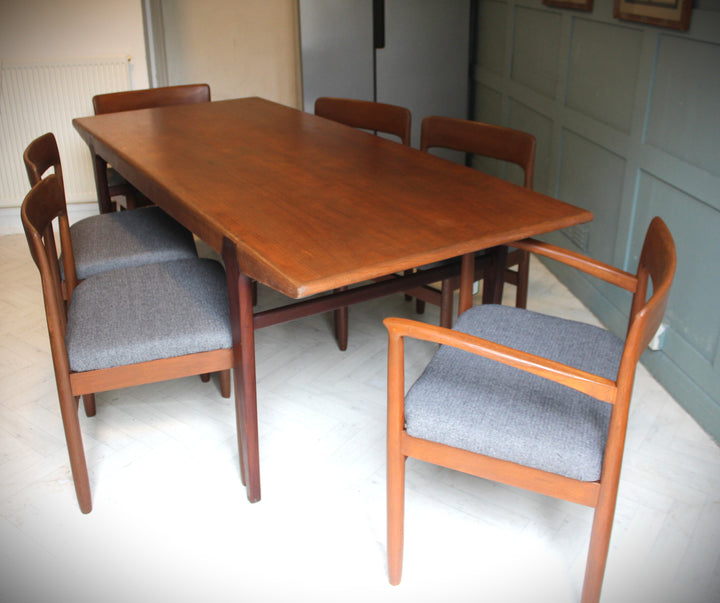 1960s teak dining chairs with minimalist design – British mid-century furniture