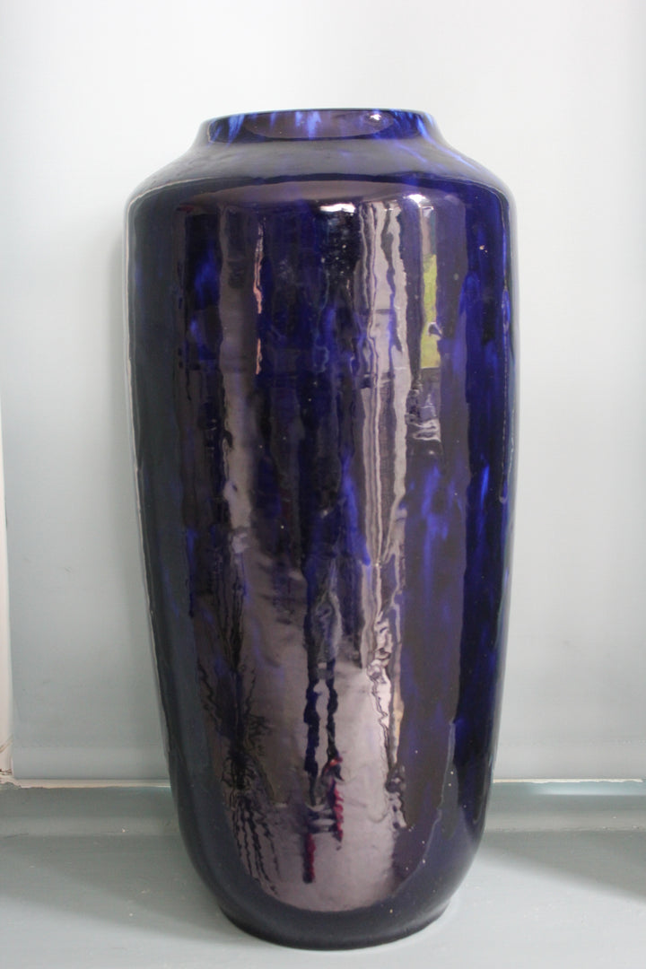 Close-up of Drip Glaze on Vintage Scheurich Ceramic Vase