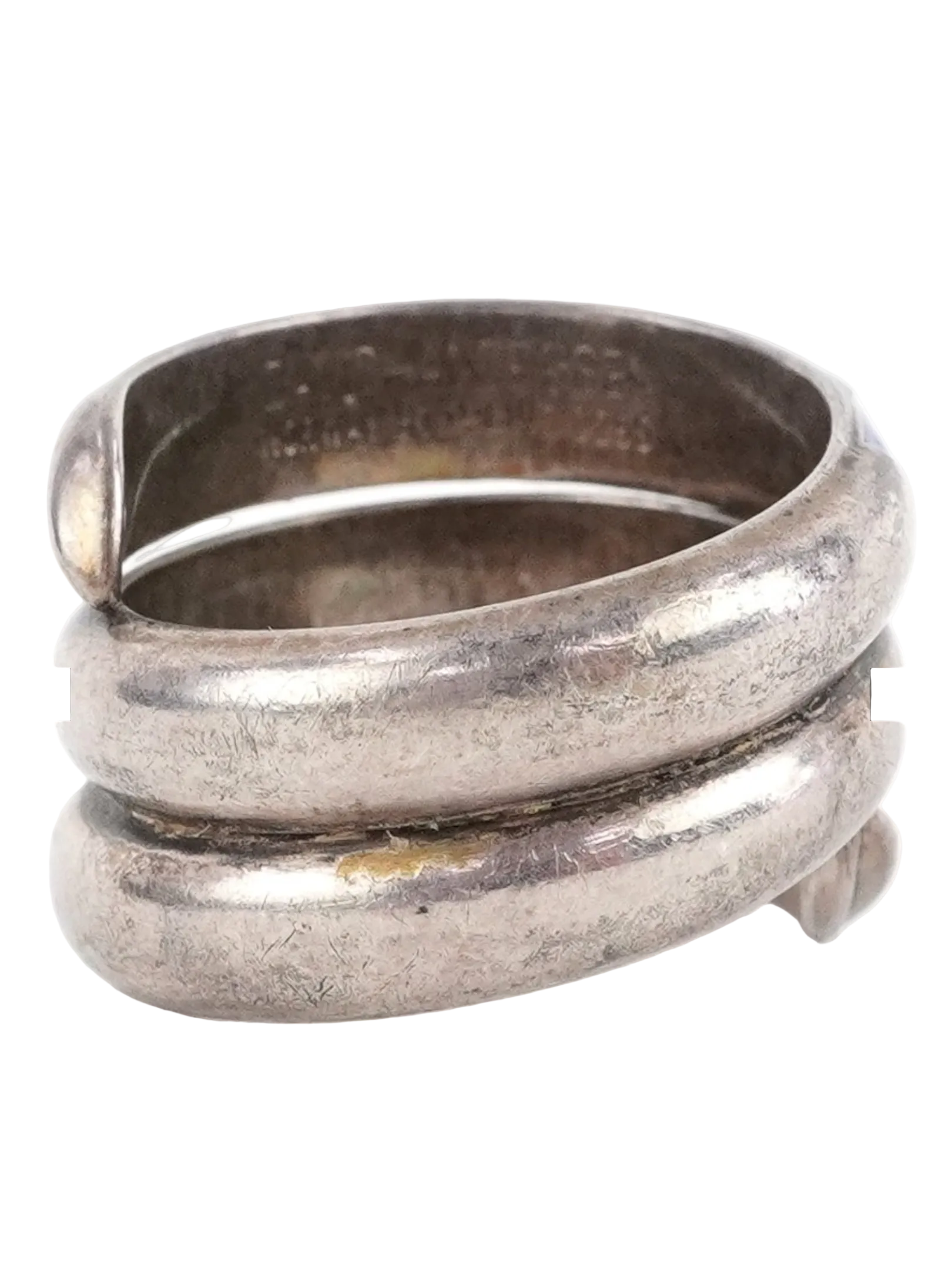 Silver Ring side view 