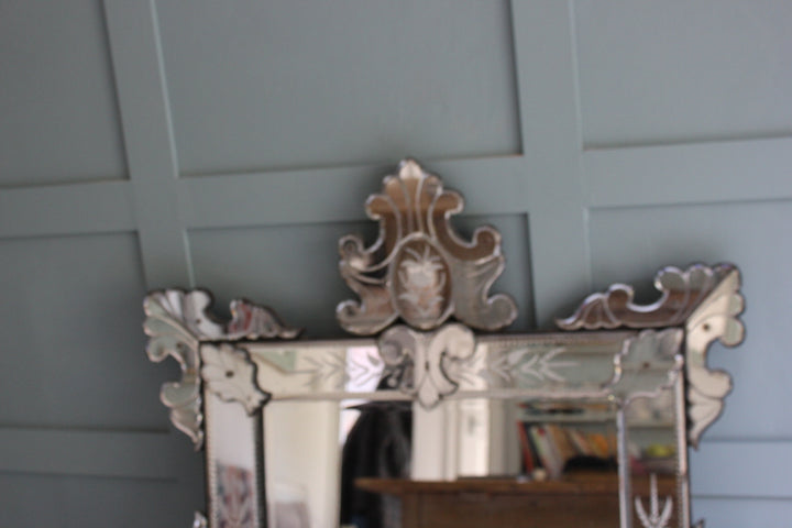  large Venetian mirror with floral etching