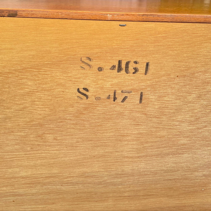 stag 3 drawer chest of drawers batch no