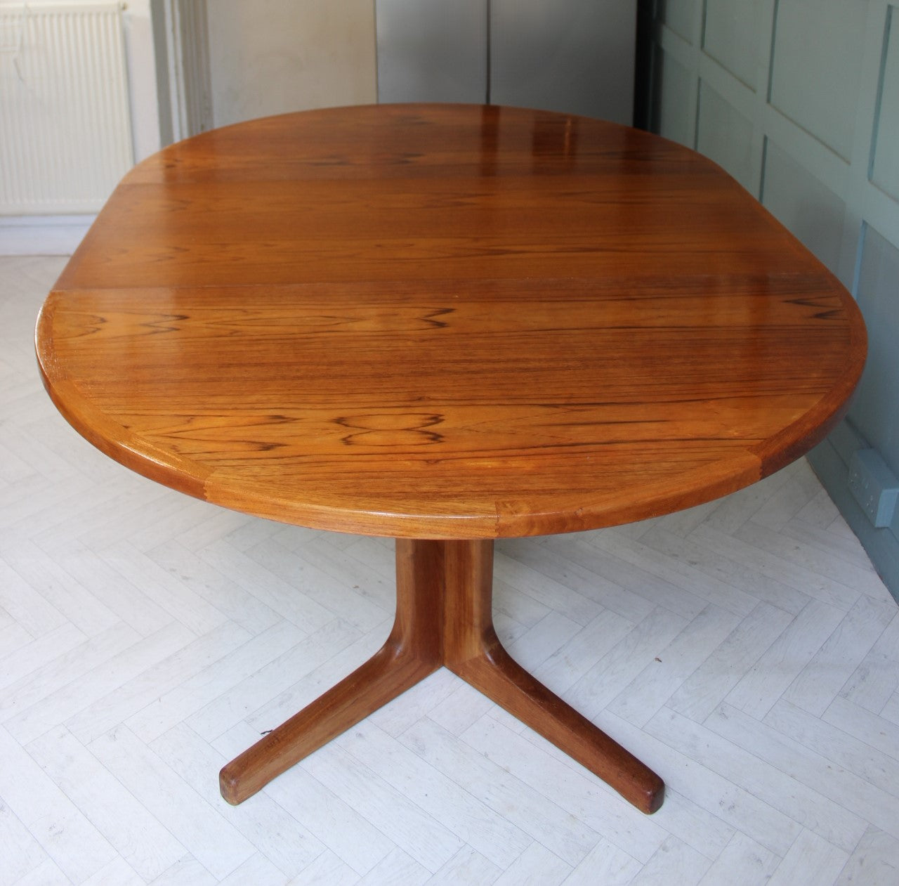 vintage_midcentury_teak_table