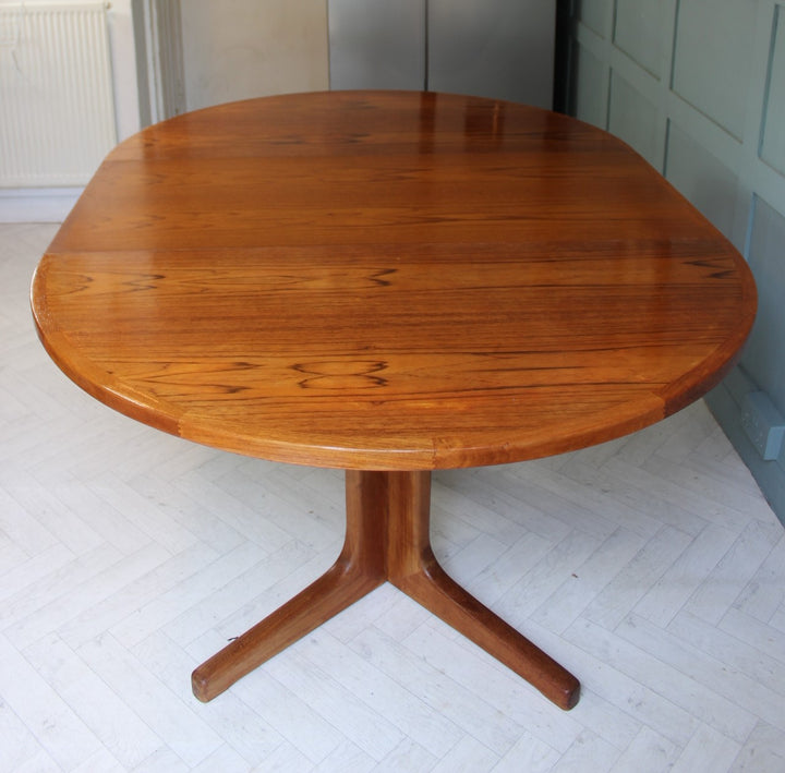vintage_midcentury_teak_table